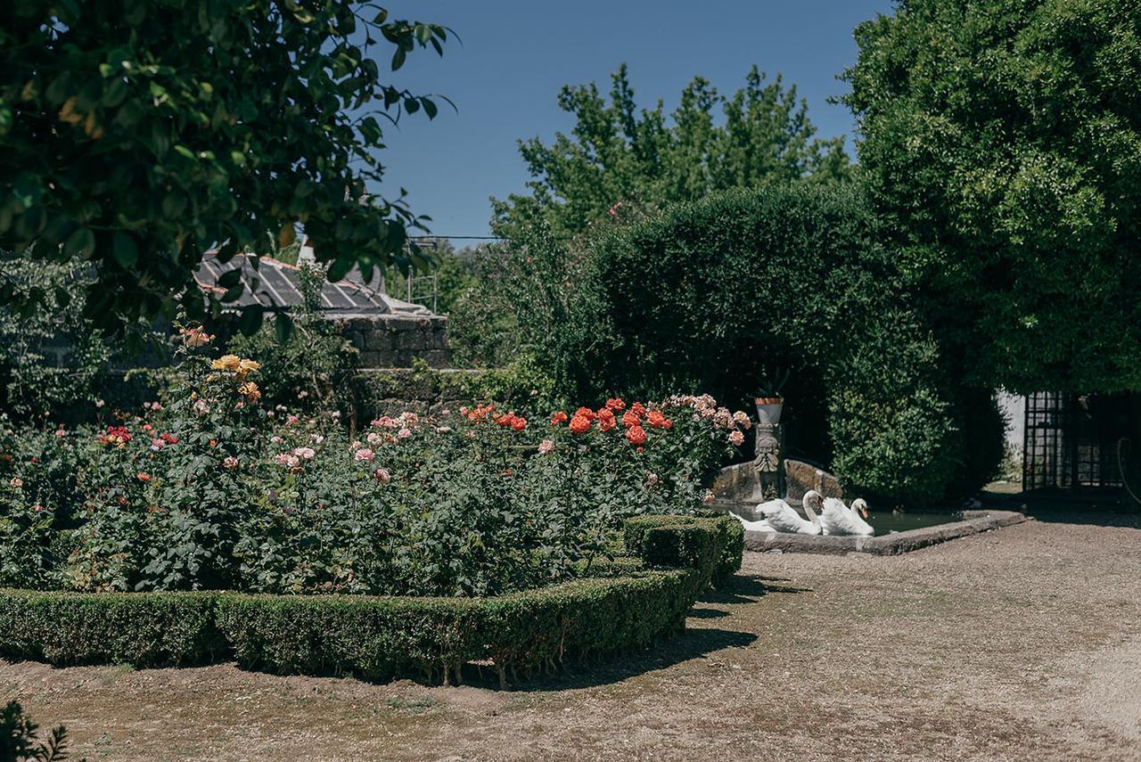 مبيت وإفطار غيمارايش Casa Dos Pombais المظهر الخارجي الصورة